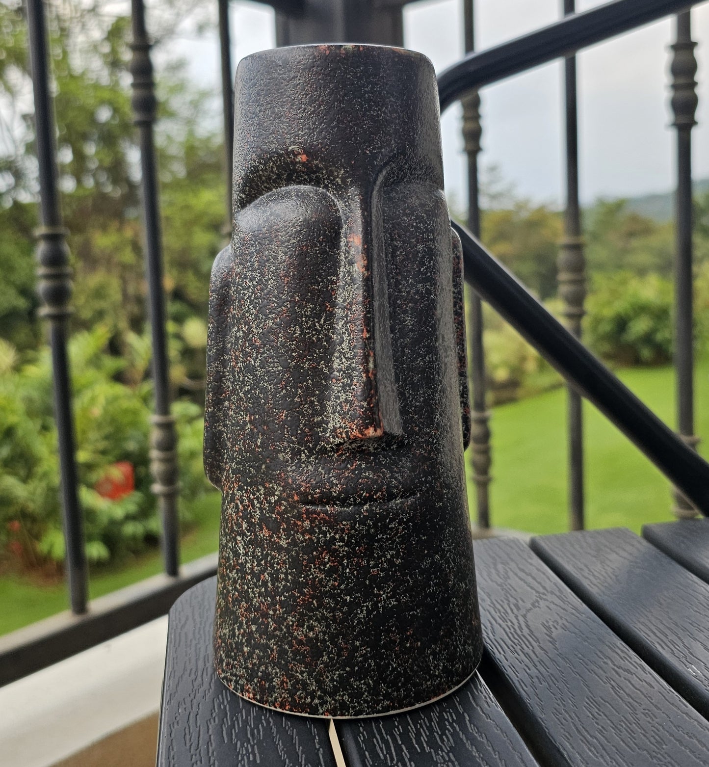 Volcanic Stone Moai Tiki Ceramic Cocktail Glass 500 ml